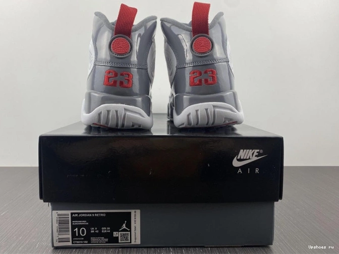 Retro Red Fire Jordan CT8019-162 9 0424